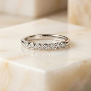 Anillo engaste botón