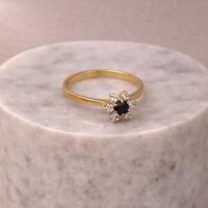 Anillo roseta con circón